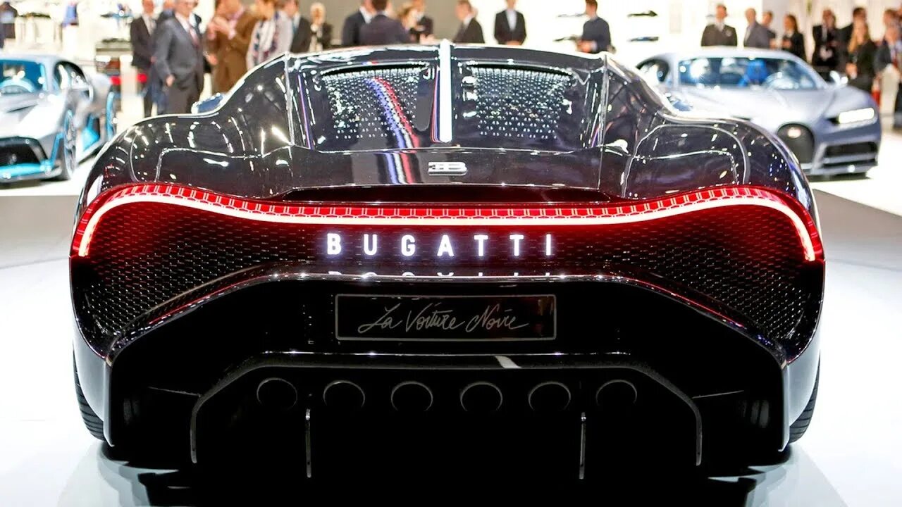 Сколько бугатти в мире. Новая Бугатти 2022. Машина Bugatti la voiture noire. Бугатти Вейрон 2022. Бугатти 2019.