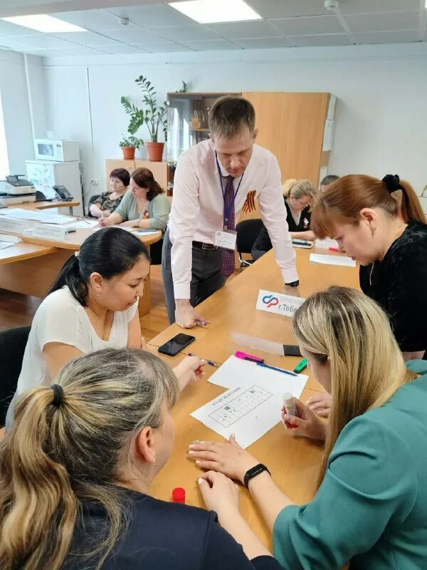 руководитель клиентской службы сфр