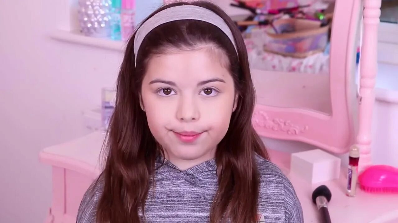 Грейс ютуб. Sophia Grace. STRIPCHAT Sophia Grace.