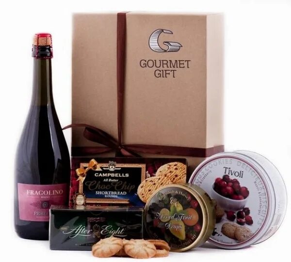 Гастрономические подарочные наборы. Гастрономический набор в подарок мужчине. Подарочная коробка с гастрономией. Гастрономические подарочные наборы. Винный набор casa rinaldi.