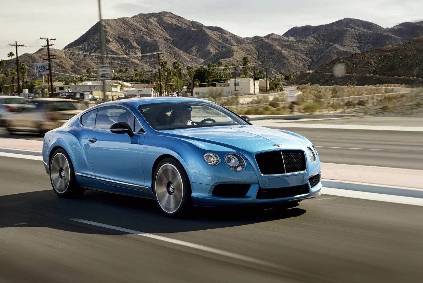 Bentley Continental gt v8 2012. Bentley Continental gt 2014. Бентли Континенталь ГТ 2015. Бентли Континенталь gt v8 2014. Возрастная машина