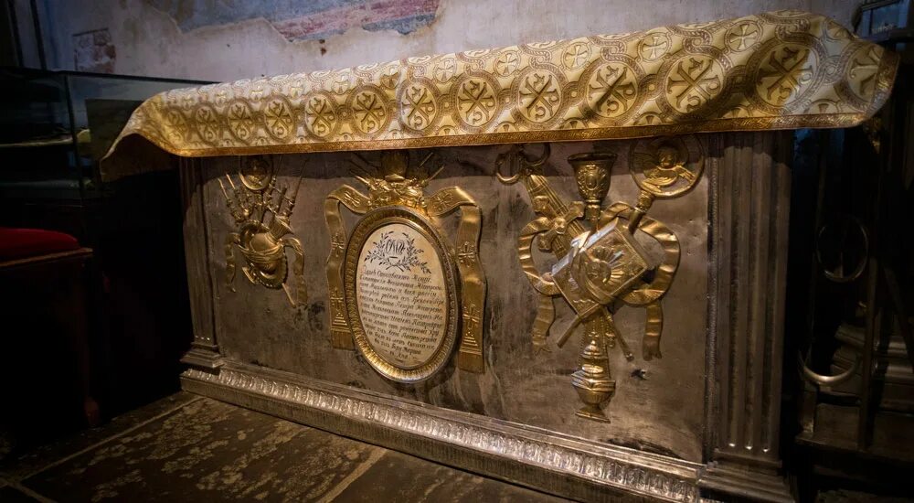 успенский собор усыпальница митрополитов. успенский собор усыпальница. архангельский собор московского кремля усыпальница. архангельский собор московского кремля могила ивана грозного. архангельский собор московского кремля усыпальница.