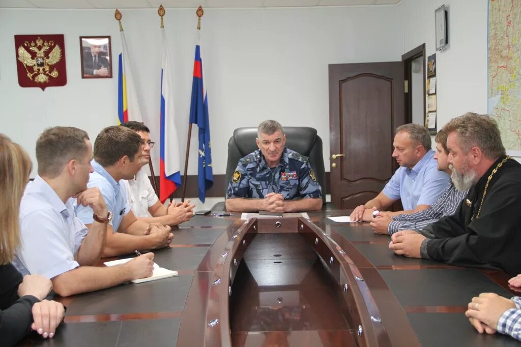 гуфсин фото. гуфсин по ростовской телефоны. ик 10 гуфсин россии по ростовской области. каратеев гуфсин россии по ростовской. онк ростовской области гуфсин россии.