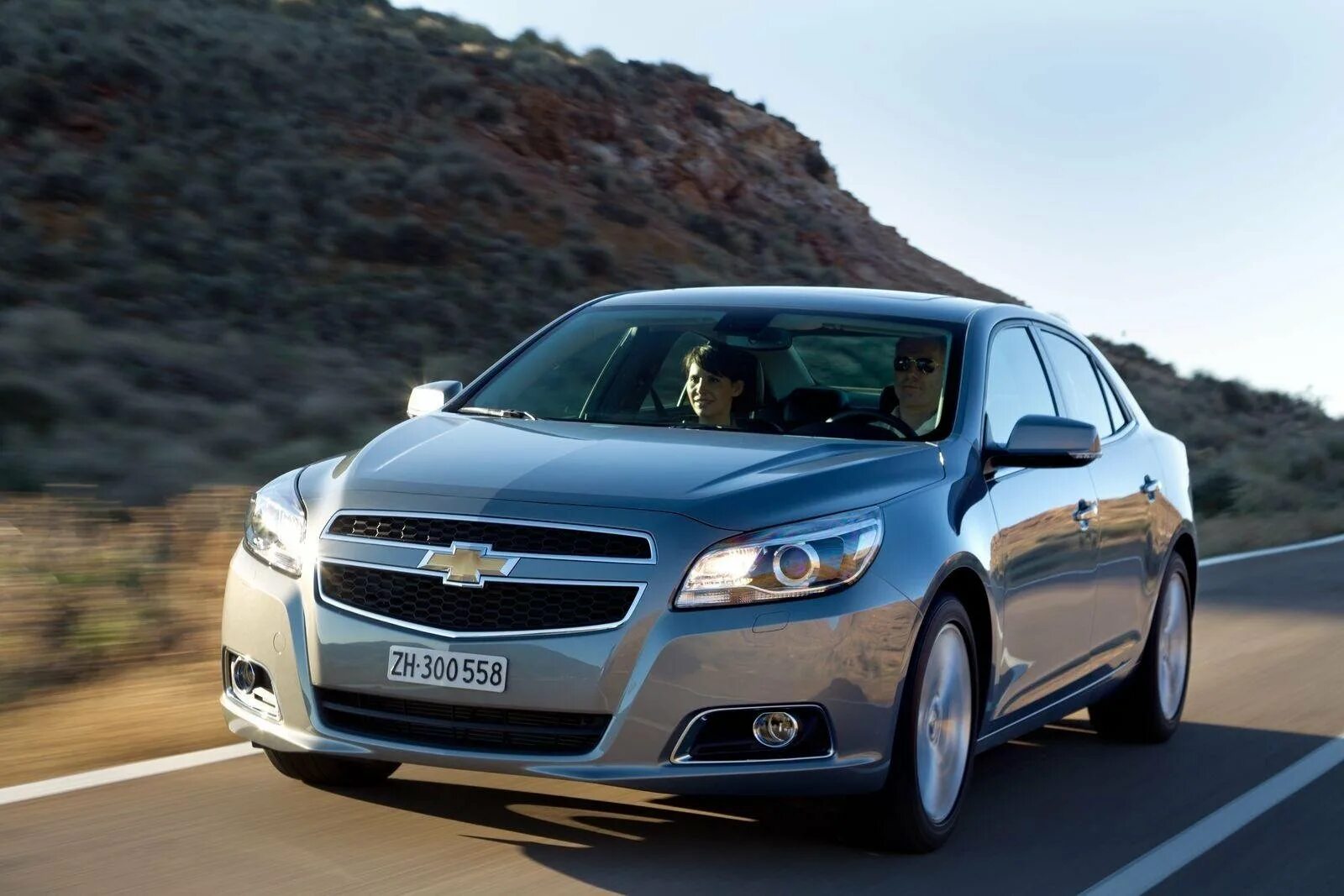 Шевроле новые цена фото. Chevrolet Malibu 1. Chevrolet Malibu 2012. Шевроле Малибу седан. Chevrolet Malibu седан 2012.