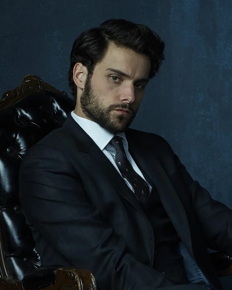 Коннор уолш. Коннор уолш джек фалахи. Коннор уолш 1 сезон. Кинзу сериал оливер и коннор. Коннор уолш 4 сезон.