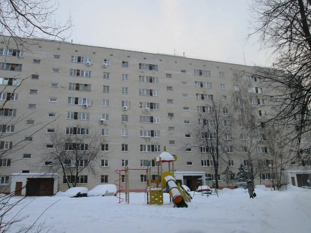 Саров старый город. Ул зернова в сарове. Силкина 20 саров. В сарове недорого. Улица силкина саров фото.