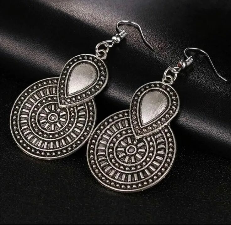 Серьги этнические серебро. Серебряные серьги этнические. Серьги vintage alhambra. Серьги в стиле бохо серебро. Серебряные серьги этнические.