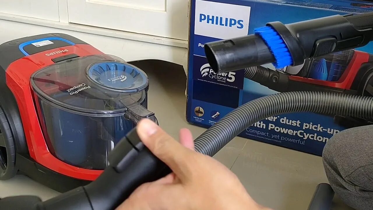 Fc9330/09 Philips. Пылесос Филипс Пауэр Cyclone 5. Пылесос Philips POWERPRO Compact 1800w. POWERPRO Compact пылесос fc9350/01.