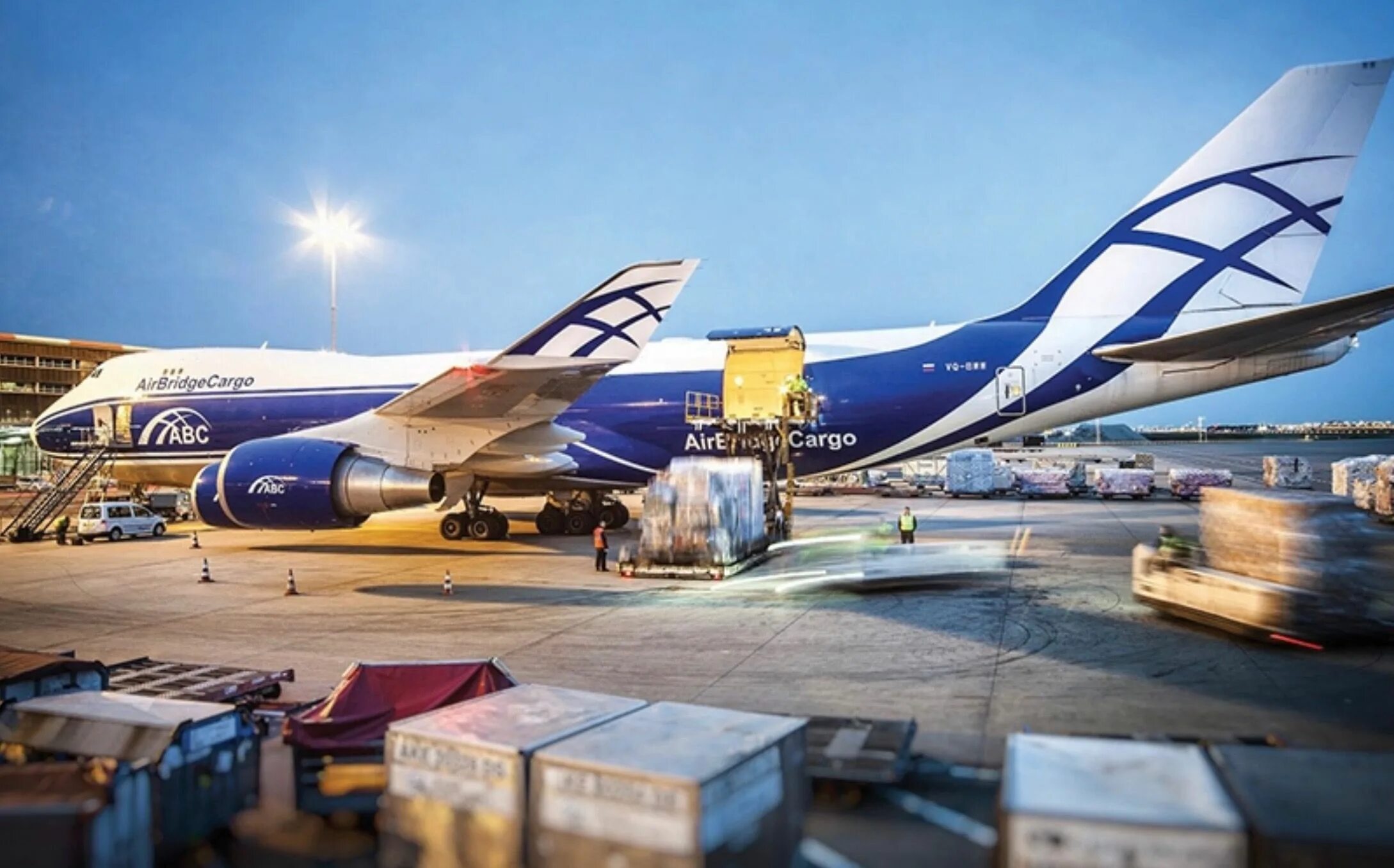 Airbridgecargo. Волга Днепр авиаперевозки. Самолеты AIRBRIDGECARGO. AIRBRIDGECARGO Airlines. AIRBRIDGECARGO Airlines ЛО.