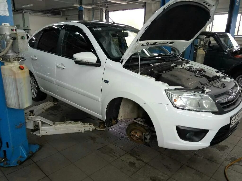 Диагностика автомобиля лада. Руководство по ремонту лада гранта фл. Эксплуатация автомобиля гранта 2190. Ремонт лады гранты своими руками. Ремонт лады гранты своими руками.
