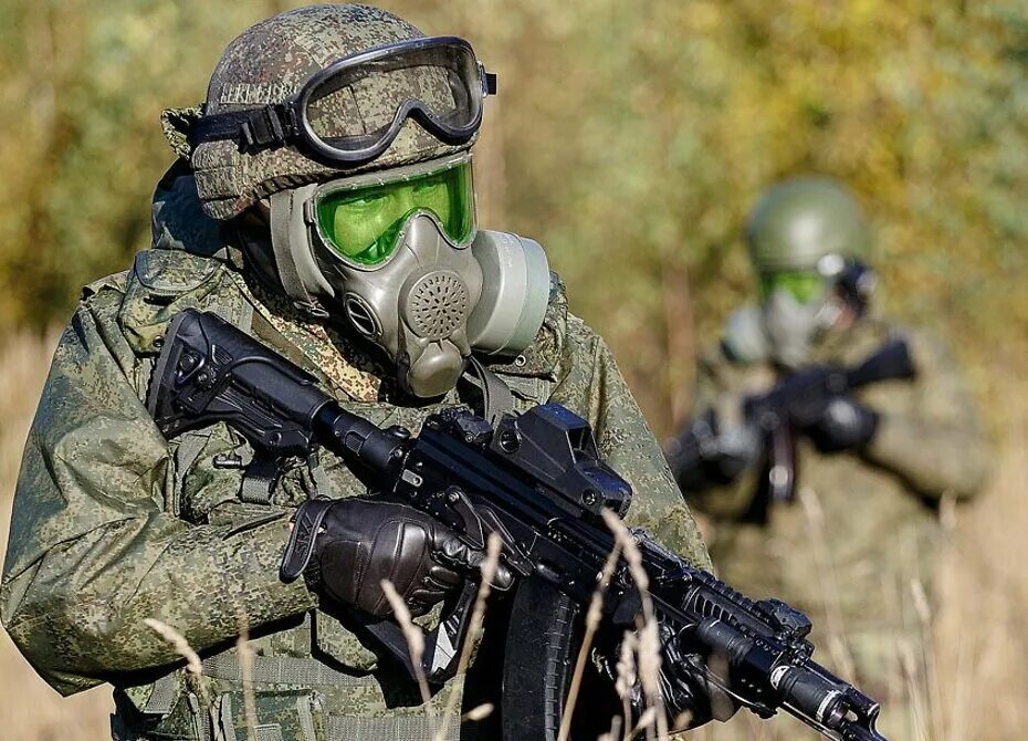 Противогаз пмк-4. Противогаз армии рф пмк-4. Новые рхбз. Противогаз ратник-2. Противогаз пмк-4.