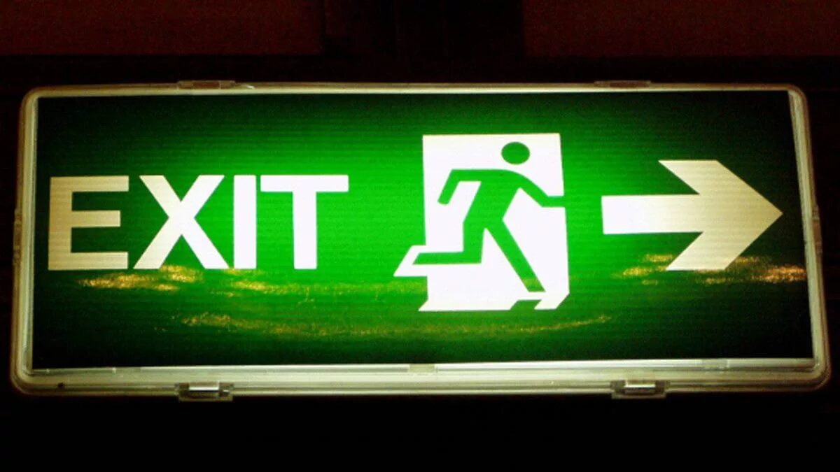 Program exit. Таблица exit. старая вывеска exit. exit прикол. выход exit.