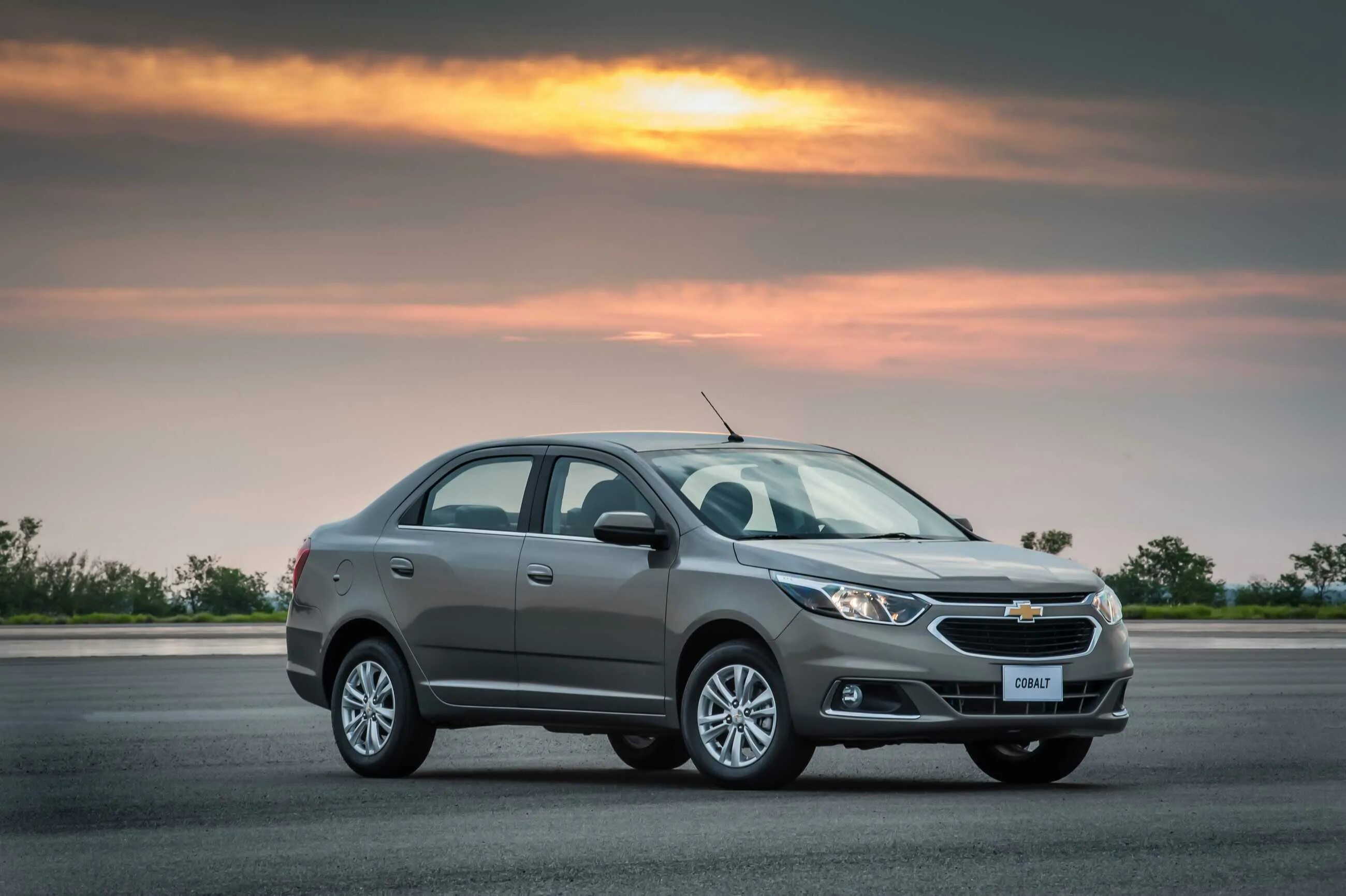 Cobalt 2. Chevrolet cobalt 2025. chevrolet ravon r4. chevrolet cobalt ravon r4. chevrolet cobalt 2 поколение.