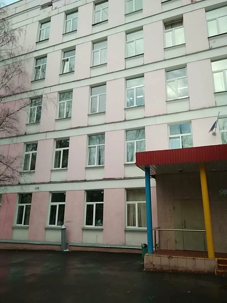 школа имени кислякова. п кислякова. кислякова. средняя школа в москве им в. кислякова.