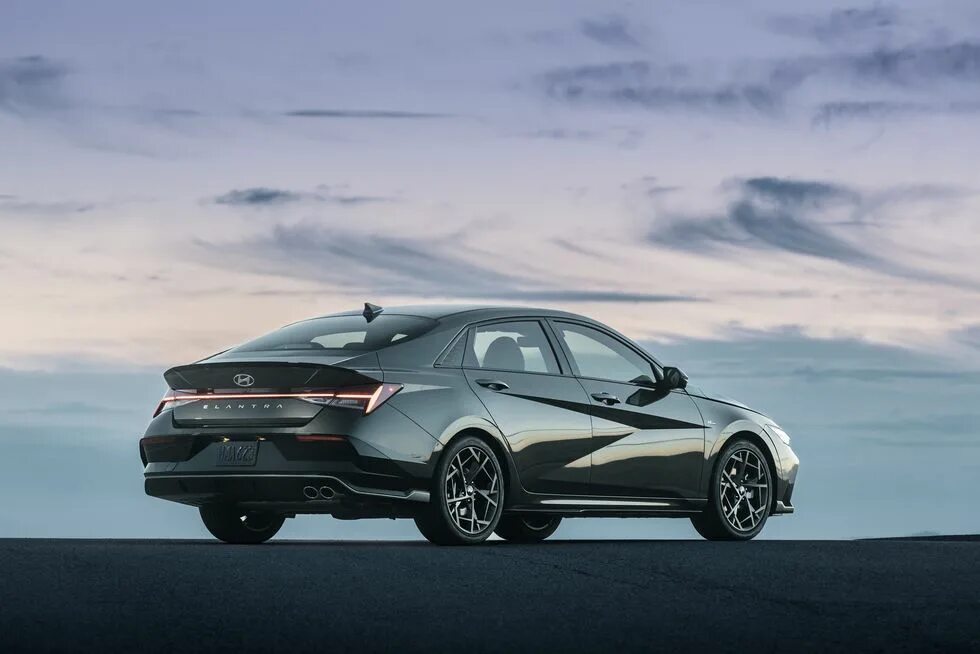 Бампер передний Хендай Элантра Hyundai Elantra CN7 2021-: 23 500 тг. - Кузовные 