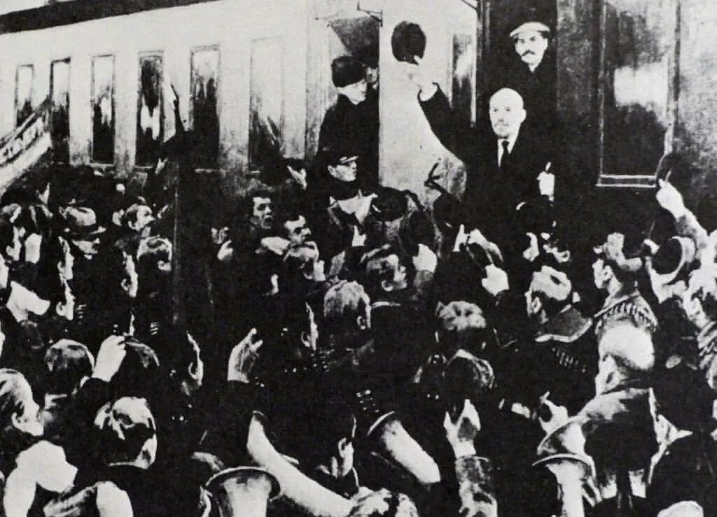 Возвращение ленина из эмиграции. Ленин на финляндском вокзале октябрь 1917. приезд ленина в петроград в апреле 1917. ленин владимир ильич революция 1917. ленин в 1917 году финляндский вокзал.
