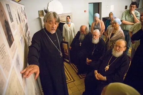 Иллариона отстранили