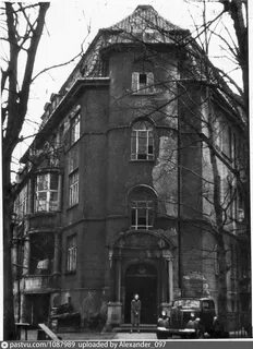 Руставели 4