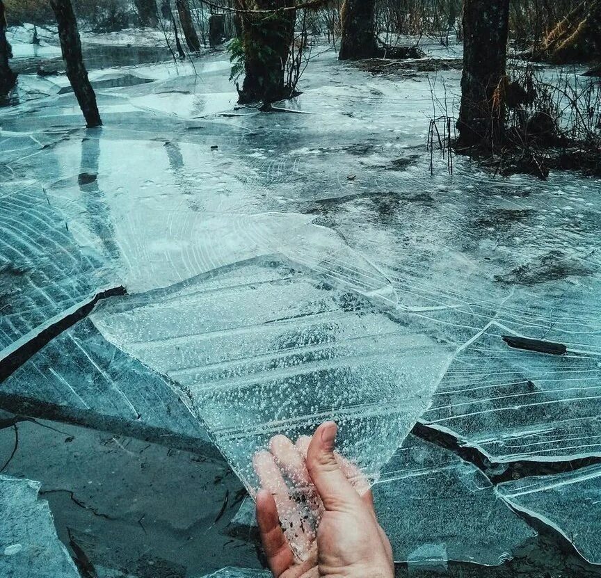 Разное больно. У каждого своя колокольня. Неизвестносколькоэтажной. Разные призрорваты.