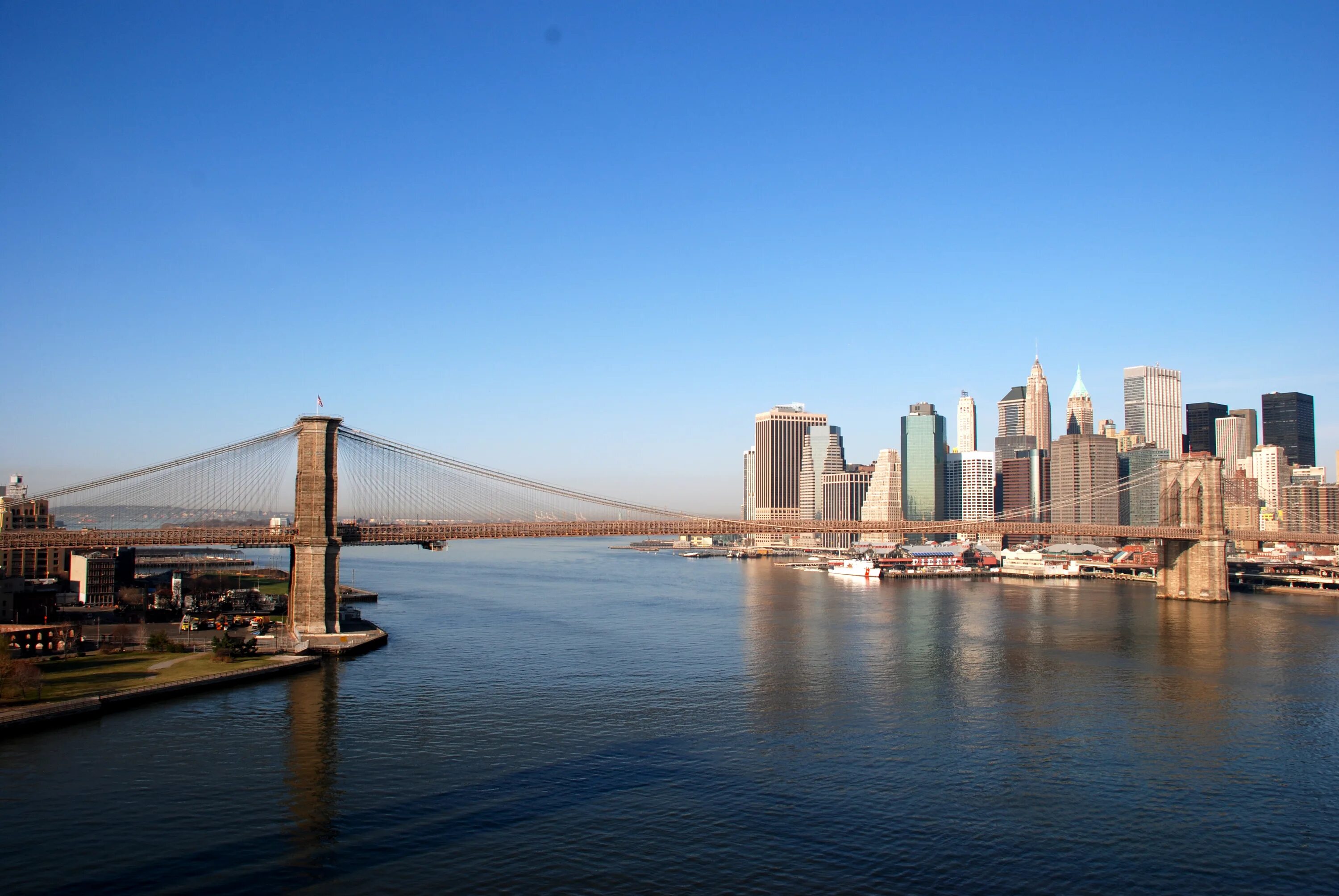 Бруклин мост. Бруклинский мост Нью-Йорк. Бруклинский мост Манхеттен в Нью-Йорке. Бруклинский мост Нью-Йорк панорама. Вид с Бруклинского моста в Нью-Йорке.