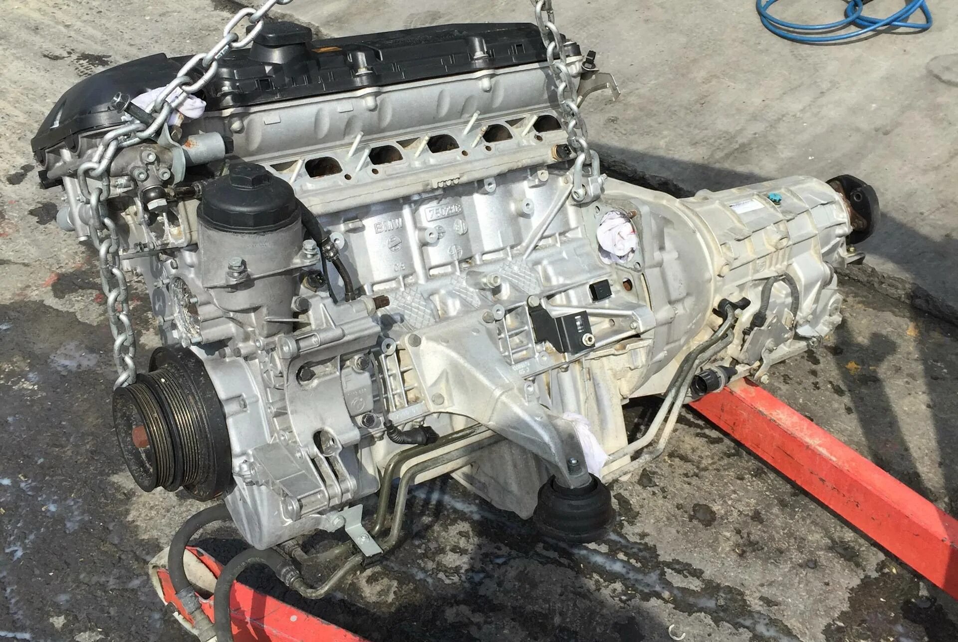 Выбрать двигатель. M54b30. мотор м54. двигатель bmw m54b30. m54 engine.