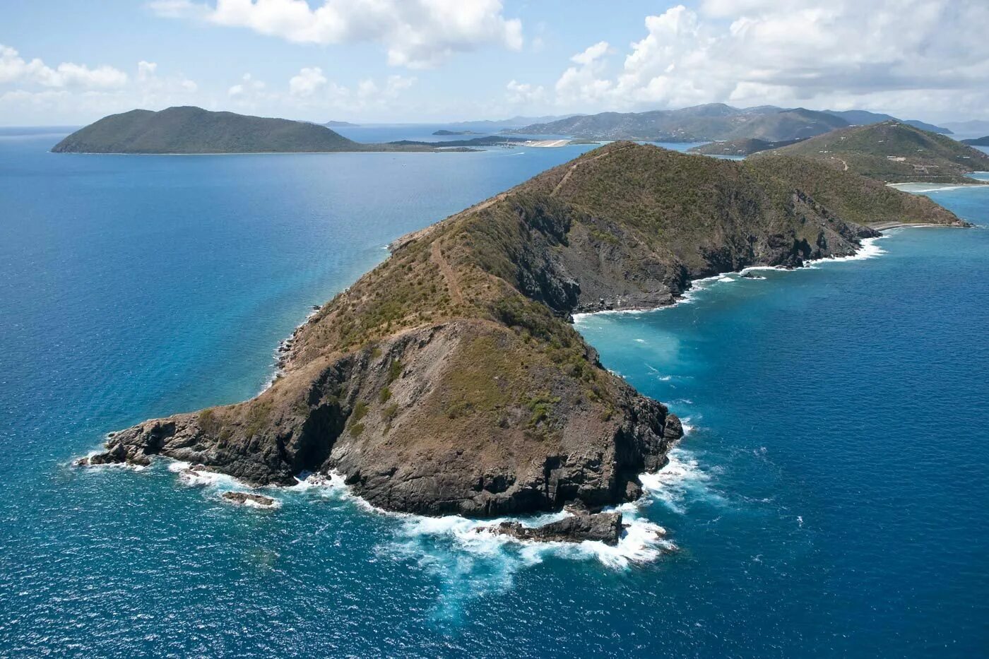 Архипелаг Питкэрн. Scrub Island (British Virgin Islands). Британские Виргинские острова. Острова Питкэрн население. Включи остров на 3