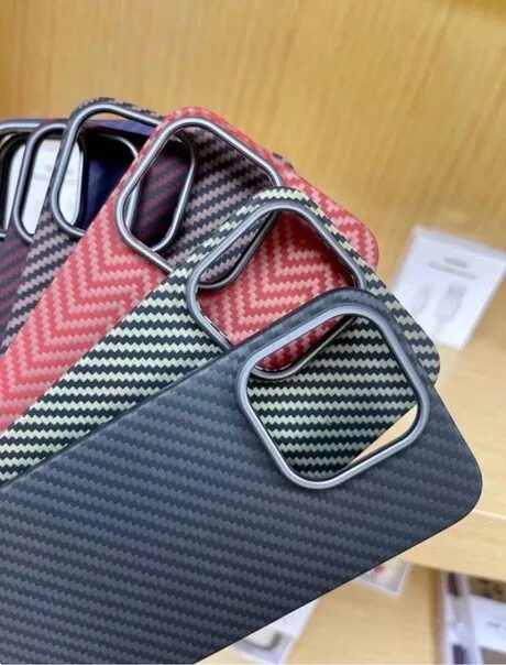 Карбоновый чехол iphone 14pro max kevlar. Deep purple чехол. Кевлар чехол для iphone. K-doo kevlar iphone 13 pro. Iphone 14 pro max чехол кевлар.
