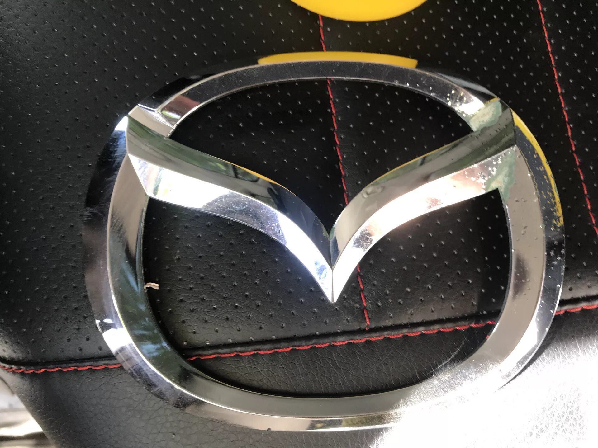 Mazda 6 gg шильдик. Значок мазда 6 gh. Mazda gs1n88356. Gbef51730a. Значок мазда 6 gh.