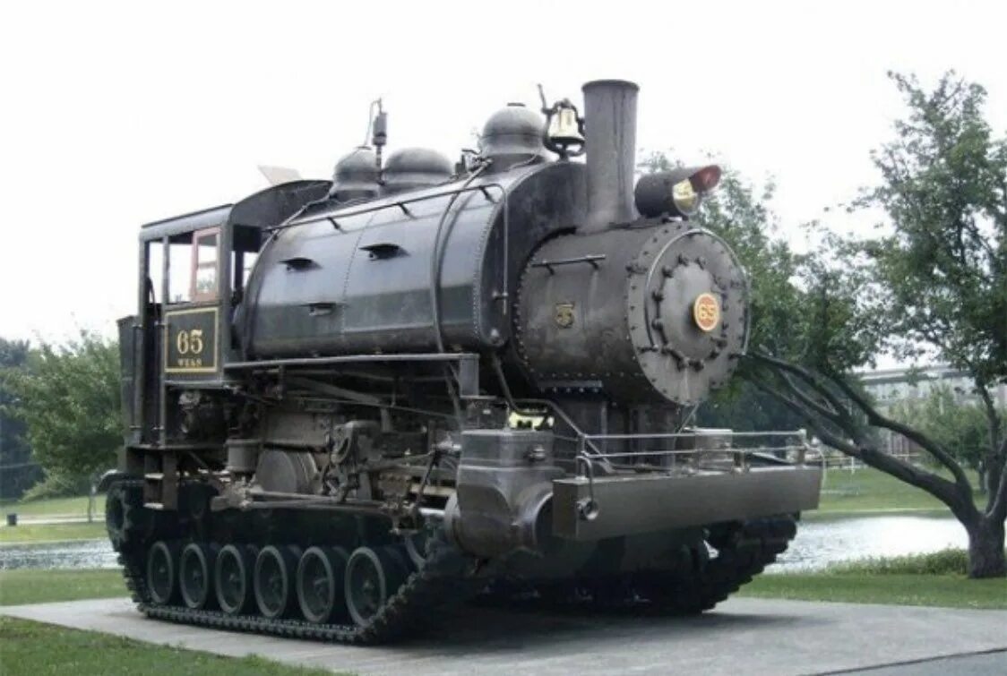 Паровоз лаферрере. Авто паровоз. Авто паровоз. Машина паровоз. Машина поезд.