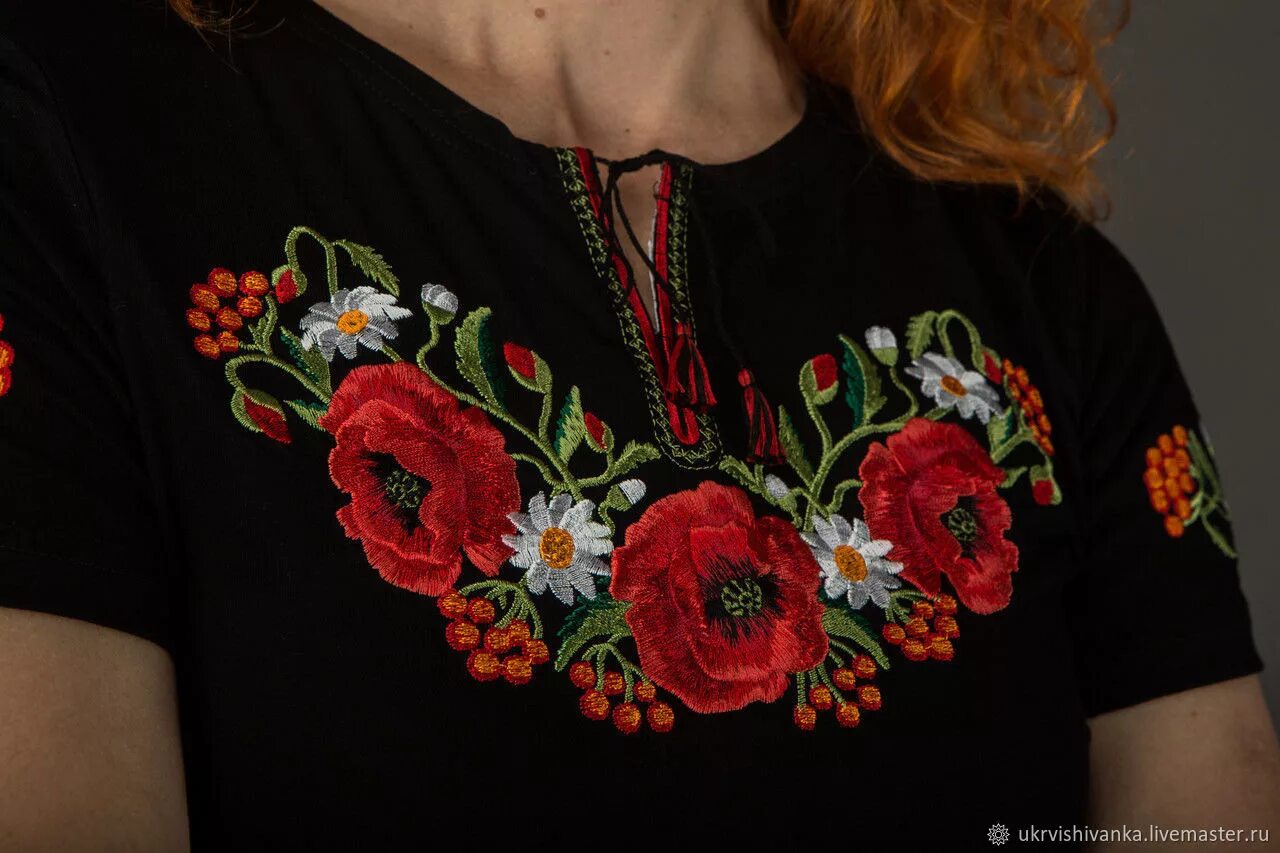 вышивка на одежде краснодар. именная вышивка на одежде. вышивка на одежде. стильная вышивка на футболке. вышивка на одежде краснодар.