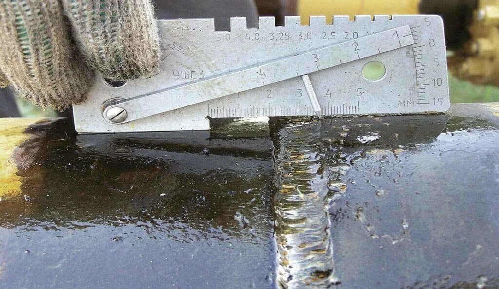 визуальный метод неразрушающего контроля. проверить сварщика. неразрушающий контроль дефектоскопия. замер угла ушс-3. ультразвуковая дефектоскопия сварных швов трубопроводов.