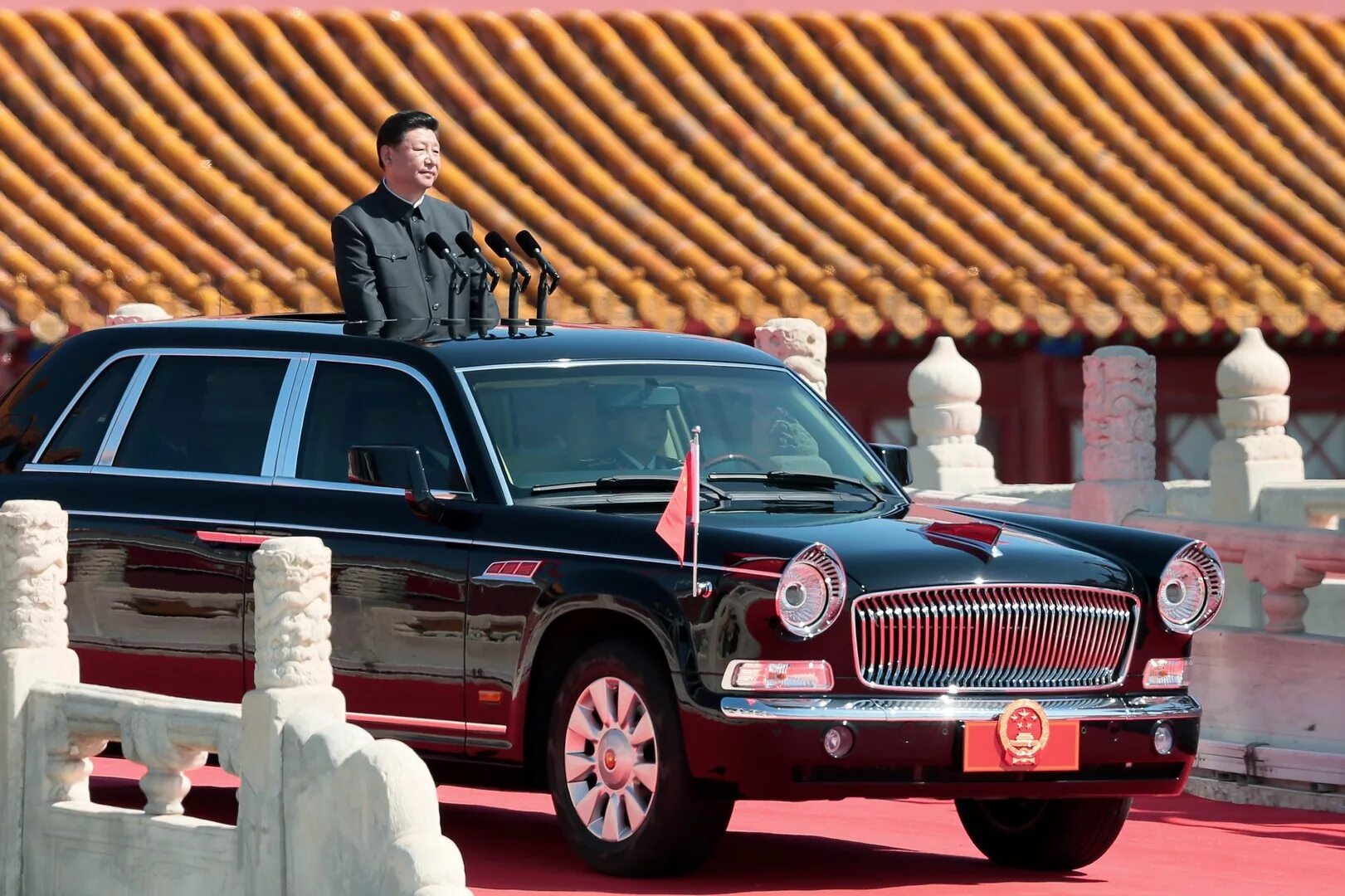 Автомобиль на л. FAW Hongqi l9. FAW Hongqi HQE l9. Лимузин FAW Hong Qi HQE. Hongqi l5 си Цзиньпин.