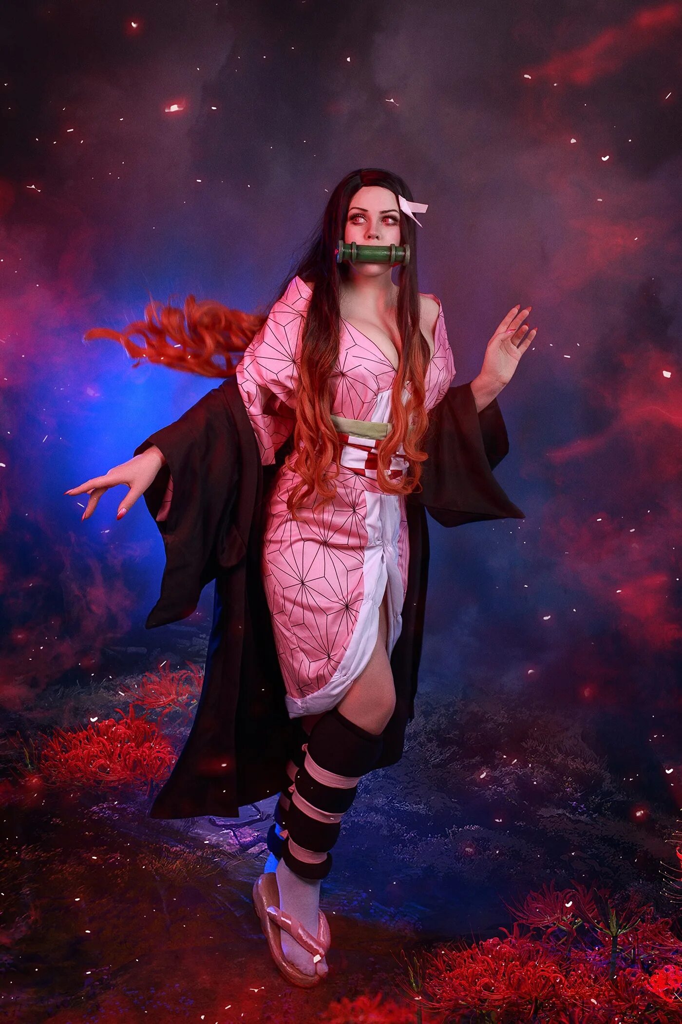 Незуко Камадо косплей. Костюм Незуко Камадо. Косплей Demon Slayer Незуко. Nezuko cosplay