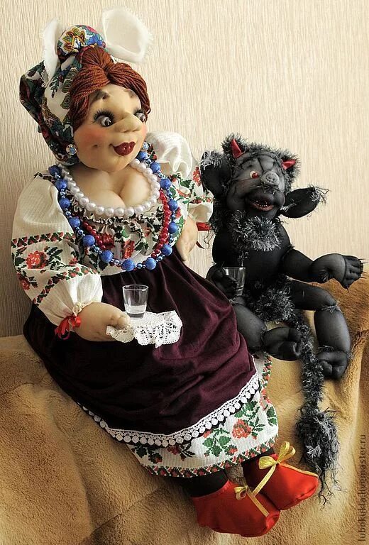 Солоха вечера на хуторе близ диканьки. Солоха ведьма. Кукла солоха ссср. Солоха куклы. Костюм солохи на новый год.