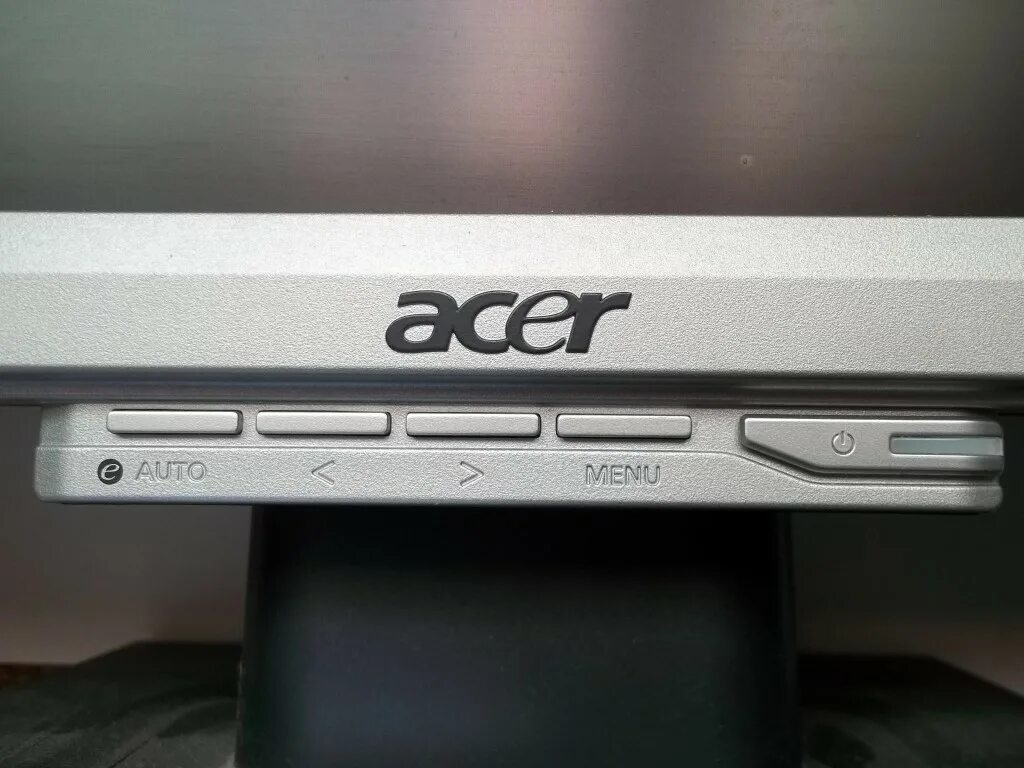 Как включить монитор асер. Монитор acer p502h dbd. Acer v173 монитор. Как включить монитор асер. Монитор 24" acer s243hlbmii black описание и характеристики.