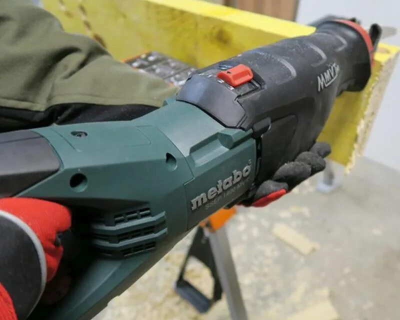 Сабельные пилы 1400. Пила сабельная Metabo SSEP 1400. Metabo SSEP 1400 Mvt пила сабельная (1400 Вт). Сабельная пила 1400вт,0-300/м,маятн SSEP 1400 Mvt. Metabo сабельная пила Avito.