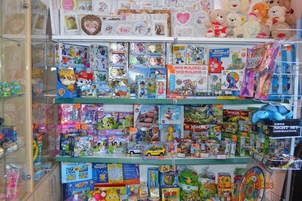 Отдел игрушек. Отдел детские игрушки. Утром в отделе игрушек было 12. Утром в отделе игрушек было. Утром в отделе игрушек было 12 легковых машинок и 20.