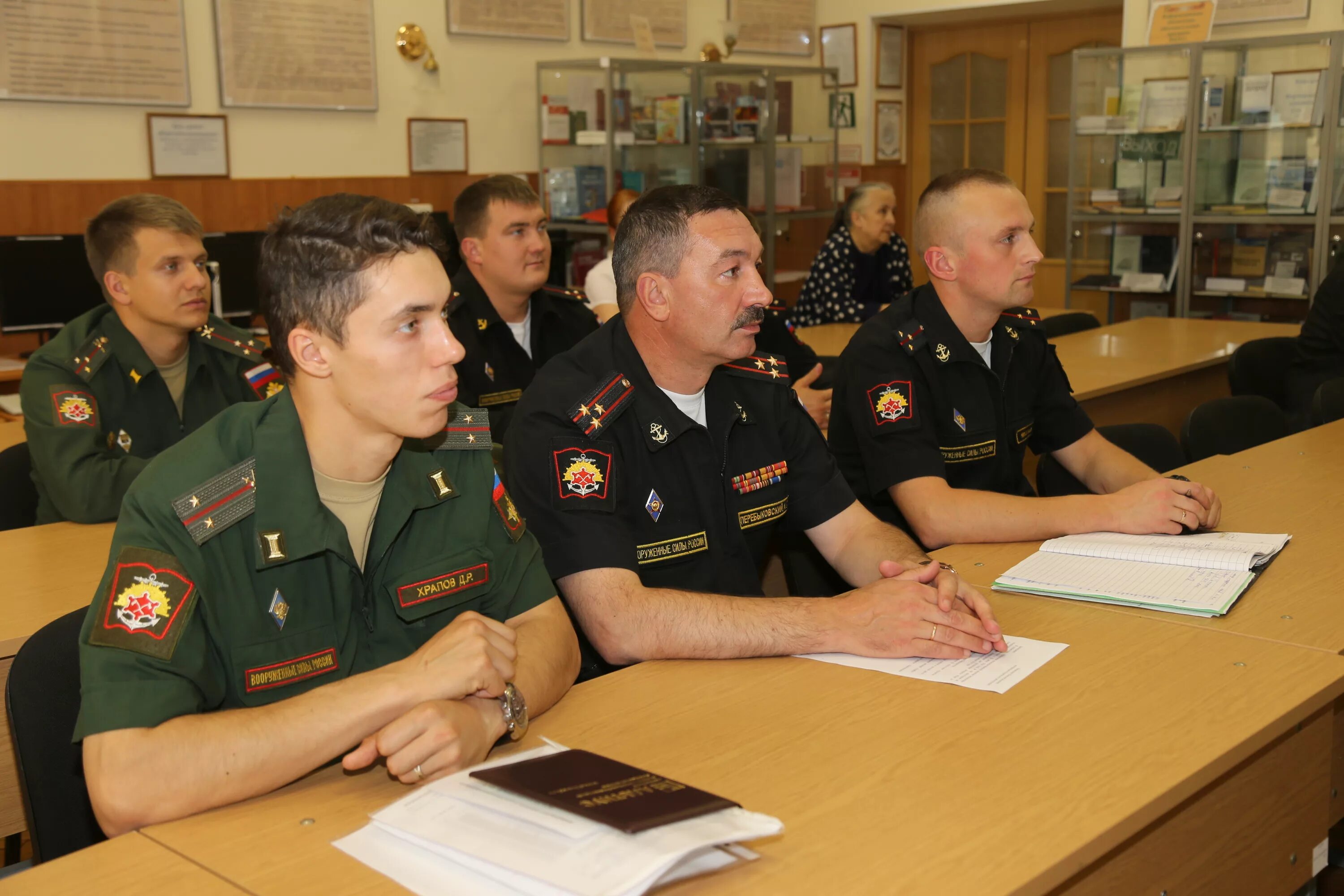 Военный институт инженерно технический Санкт-Петербург. Военно-инженерный институт Санкт-Петербург имени Хрулева. Инженерно-технический институт военной Академии МТО. Виит институт военный.