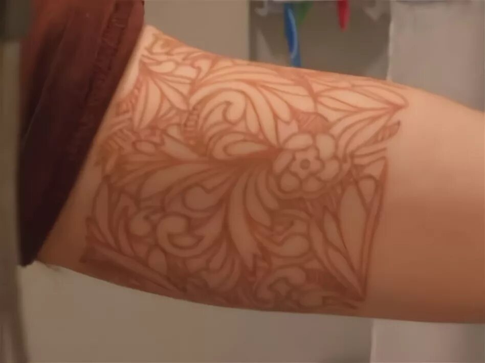 10 популярных идей на тему "black and brown tattoo" для вдохновения