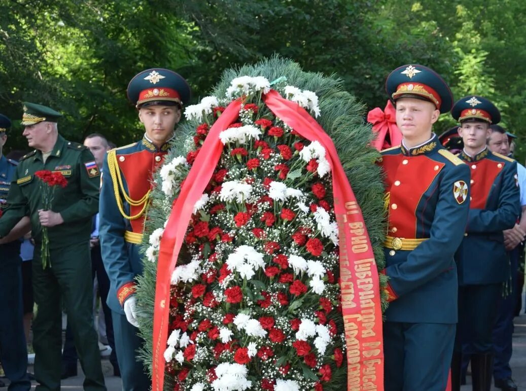 Возложение венков 22 июня 2024 года. Воронеж возложение венков сегодня. Возложение венков 22 июня 2024 года. Возложение венков 22 июня 2024 года. Возложение цветов 22 июня.
