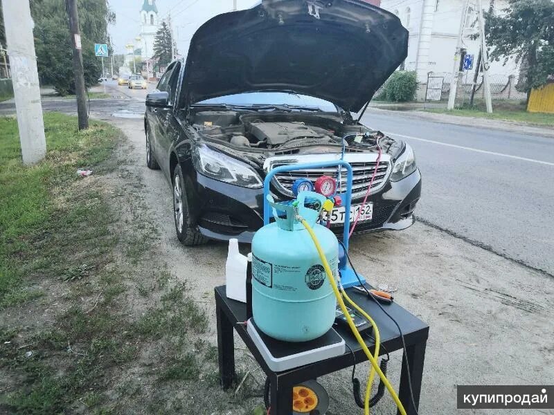 Заправка автомобиля выезд. Заправка автокондиционера с выездом. заправка кондиционера спецтехники. дозаправка кондиционера фреоном. заправка автокондиционеров реклама.