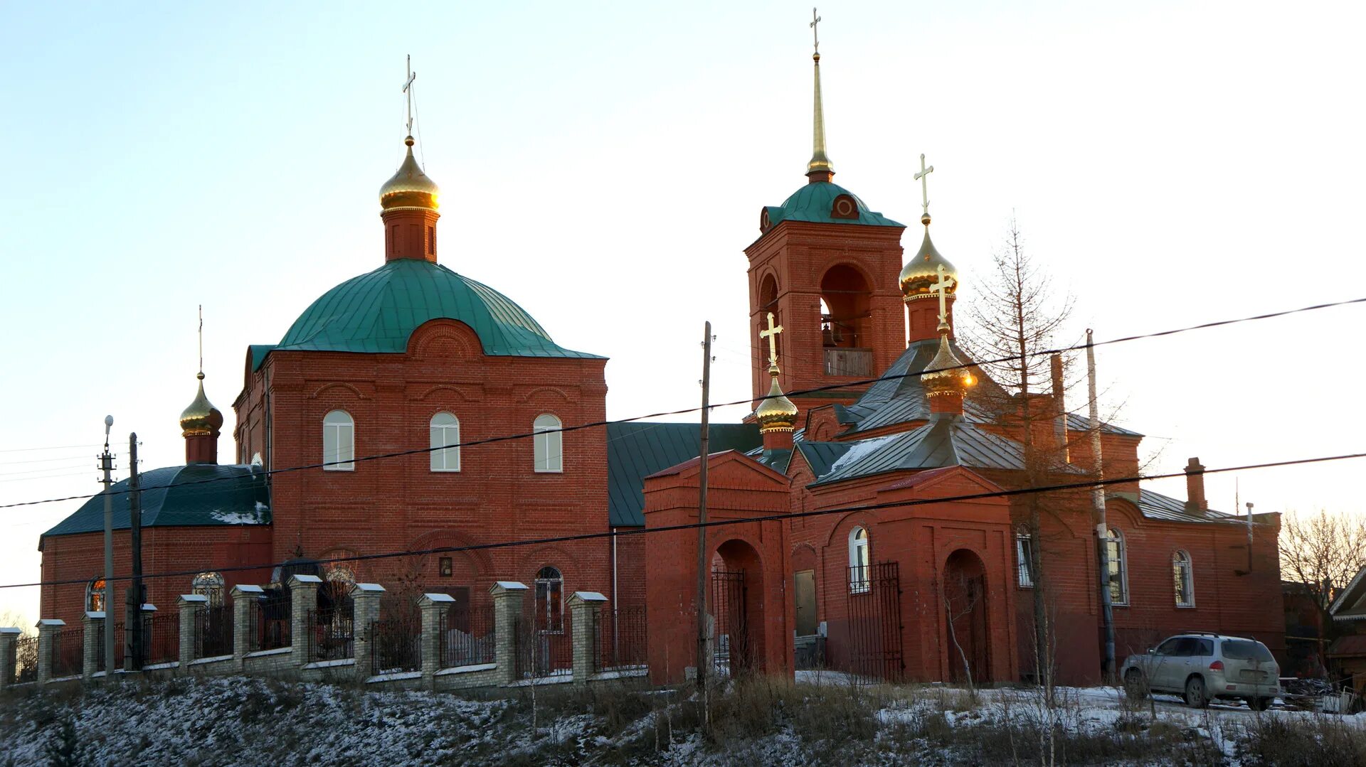 Первоуральск церковь петра. Первоуральск церковь петра. Первоуральск город церковь. Первоуральск церковь петра. Церковь святой великомученицы екатерины первоуральск.