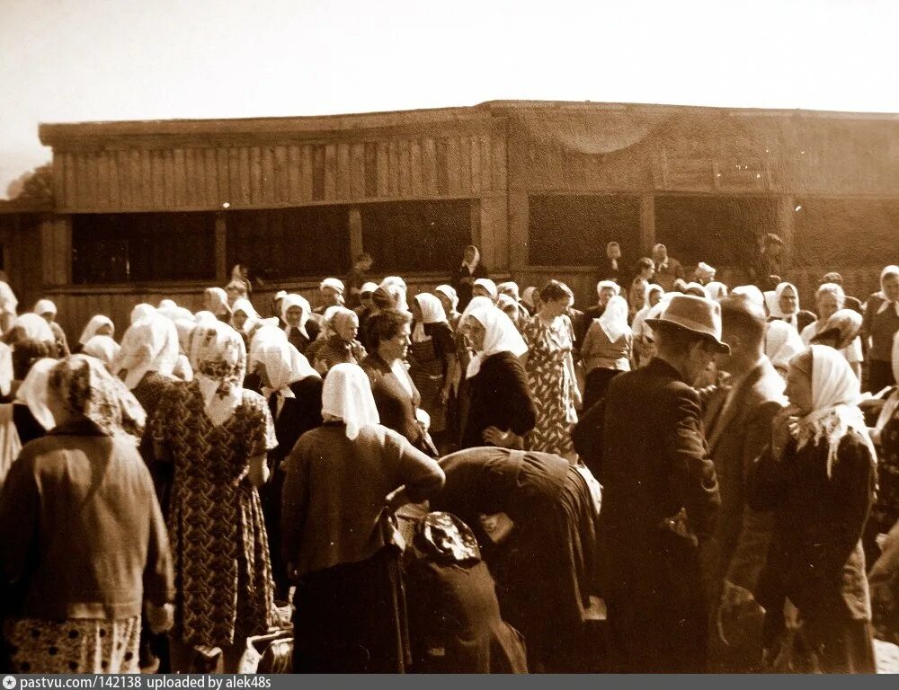 Рынок 9 мая. Старый Краснослободск Мордовия. Рынок в Краснослободске 1952 год Мордовия. Рынок в Краснослободске Мордовия. Краснослободск Мордовия 1952 рынок.
