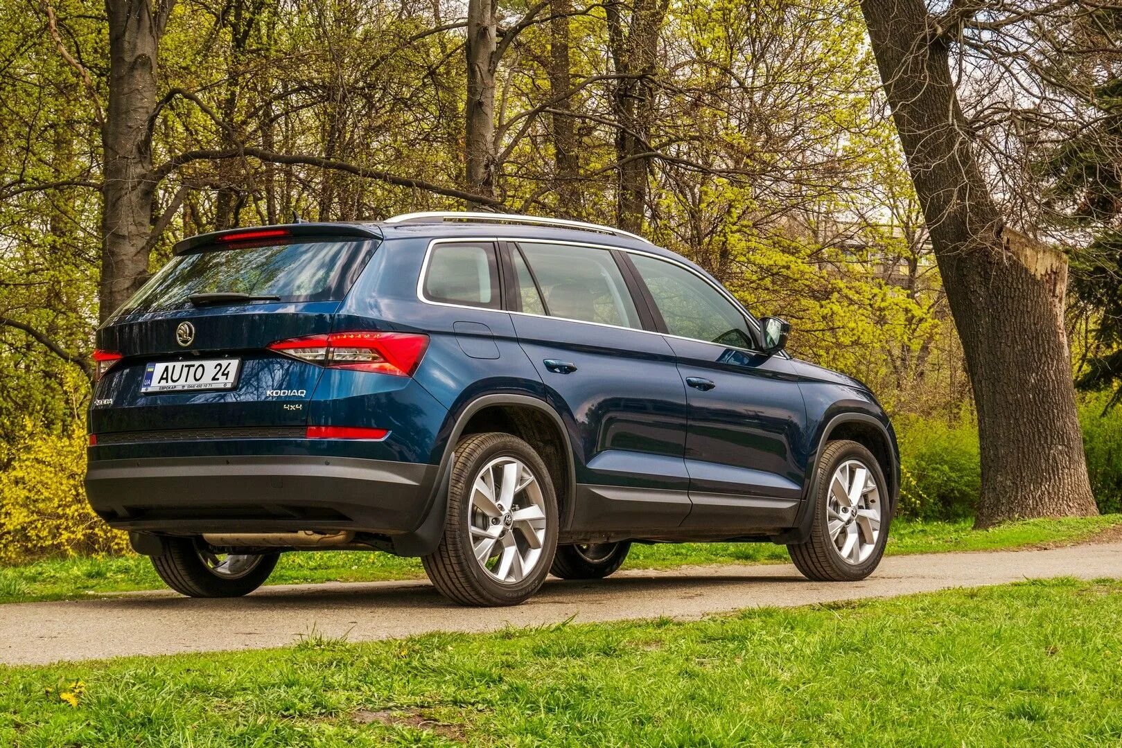 Кодиак б у купить. Skoda Kodiak 2020. Кроссовер Шкода Кодиак. Шкода Кодиак 2021. Skoda Kodiaq 4x4.