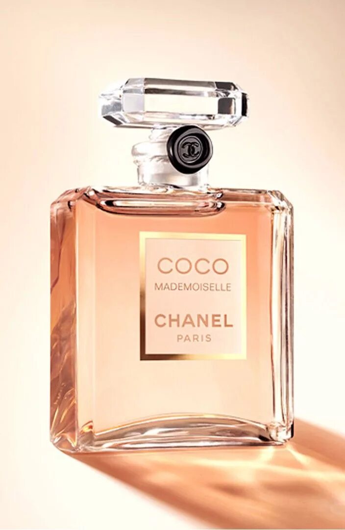 Духи coco chanel mademoiselle. Парфюм Коко Шанель мадмуазель. Коко Шанель мадемуазельтуалетная вода. Шанель мадмуазель духи женские. Парфюм мадемуазель Коко Шанель.