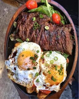 Мясо с яйцом