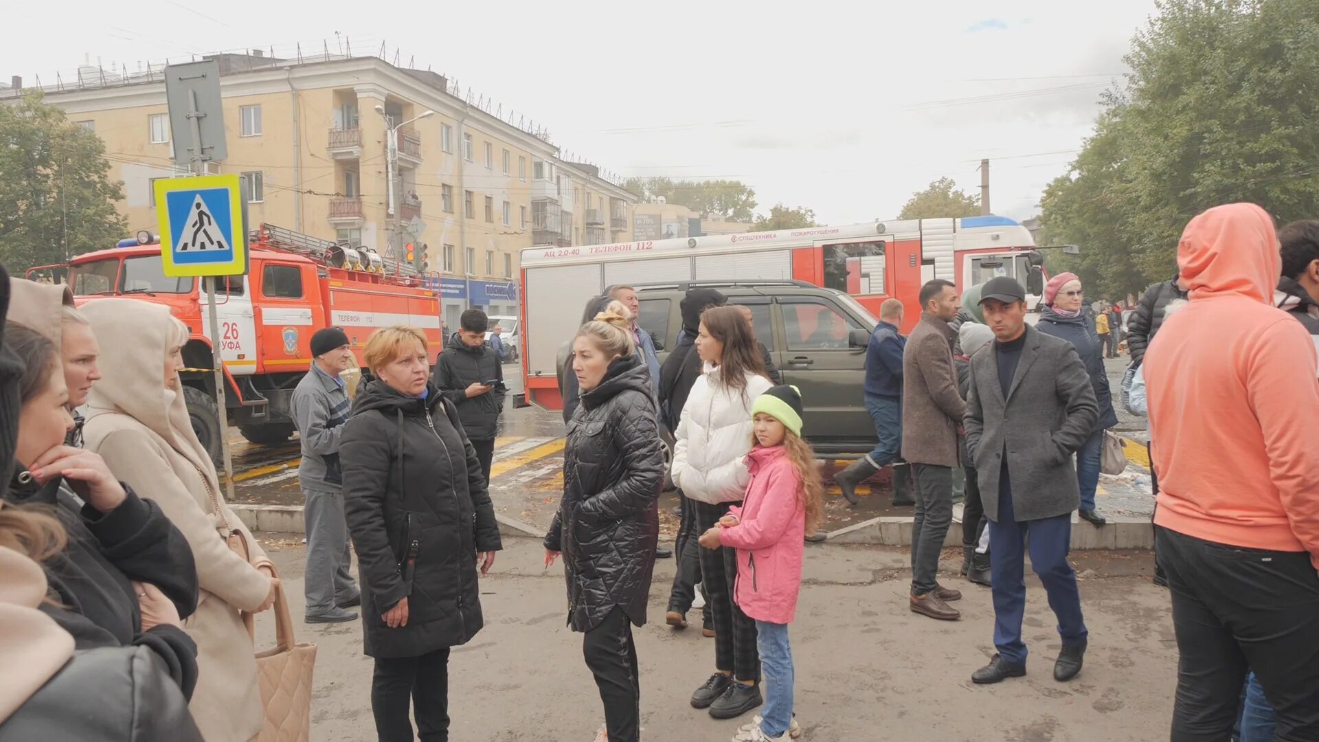 В черниковке нет света почему. Торговый центр Меркурий Уфа Колхозный рынок. Колхозный рынок Уфа Черниковка. Уфа Черниковка Меркурий. Рынок в Черниковке.