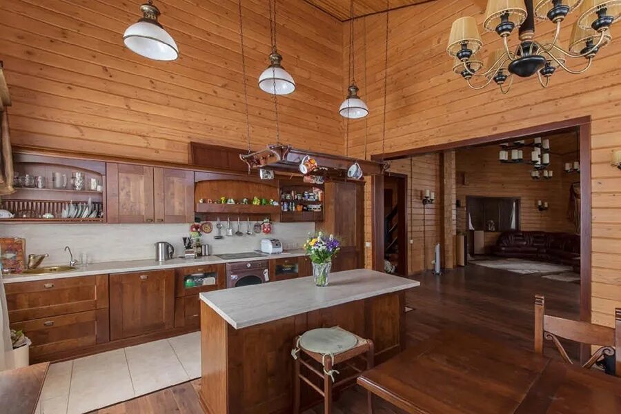 Кухня обшитая вагонкой деревянной фото Rustic kitchen Классический Кухня Вашингтон от эксперта Bennett Frank Mc