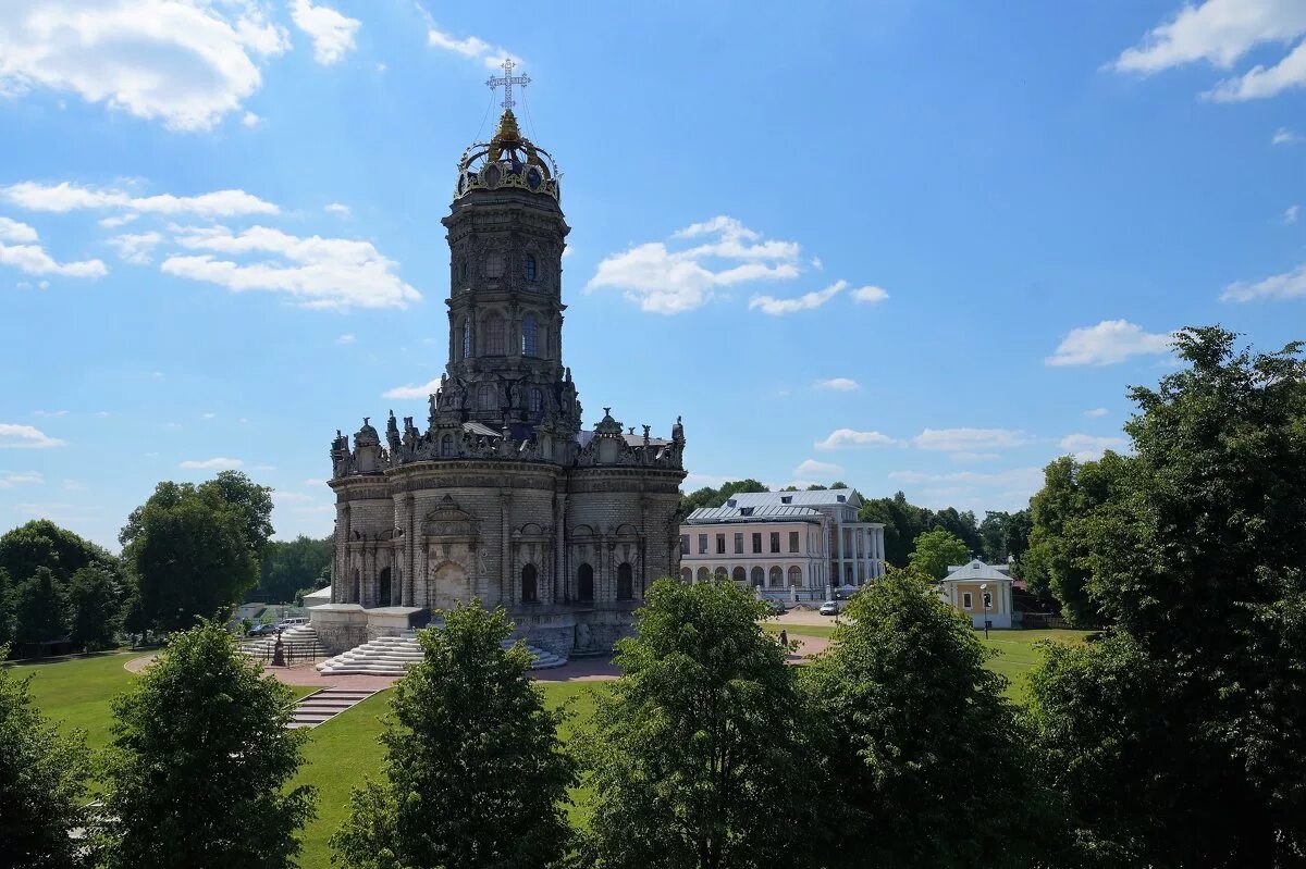 храм знамения пресвятой богородицы в дубровицах, московская область. дубровицы храм знамения пресвятой богородицы стаеуи. квартира дубровицы. церковь в дубровицах подольск. дикси усадьба дубровицы.