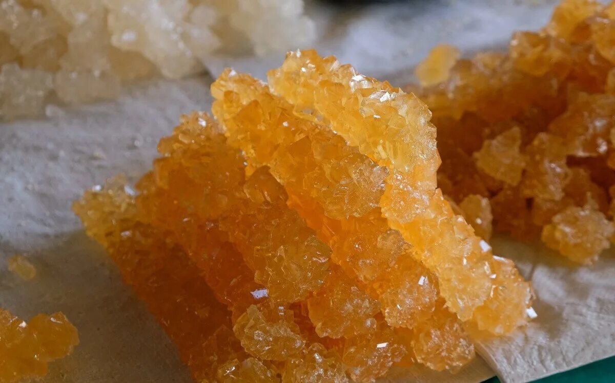 Кристаллический сахар нават. Новот. Кристаллизованный сахар нават. Восточная сладость сахар нават. Новот.